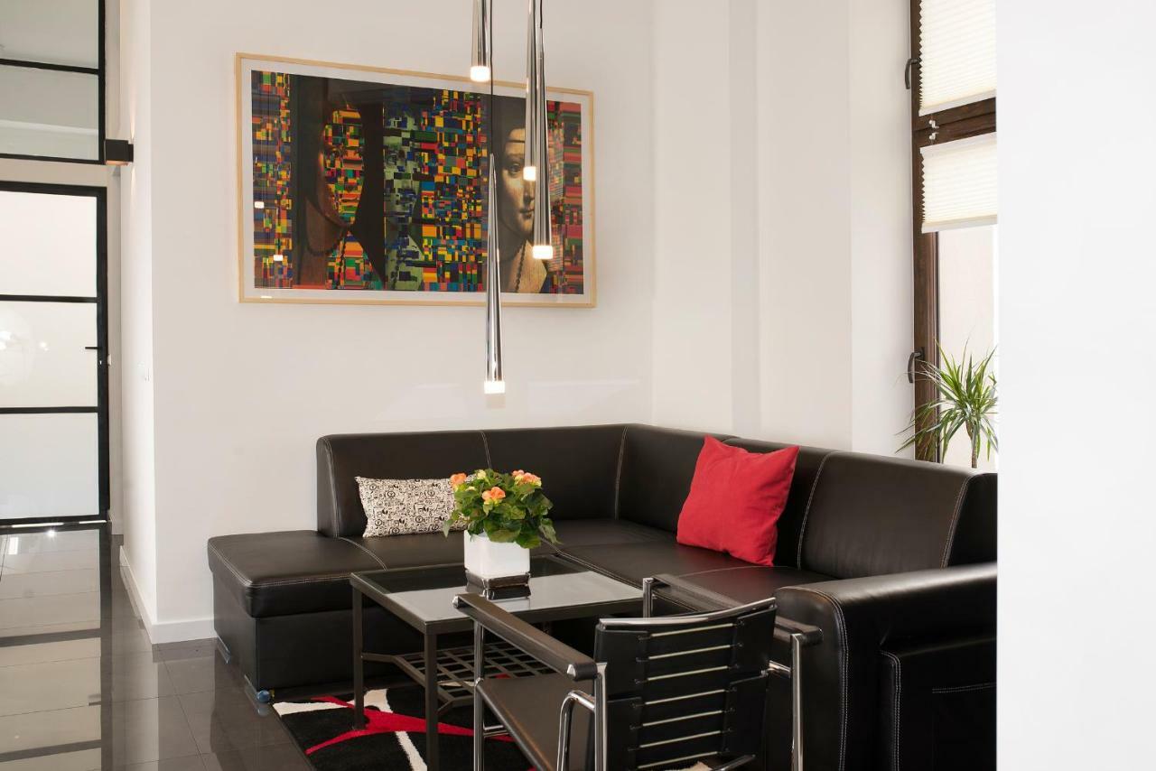 Art Room Boutique Apartment Краков Экстерьер фото